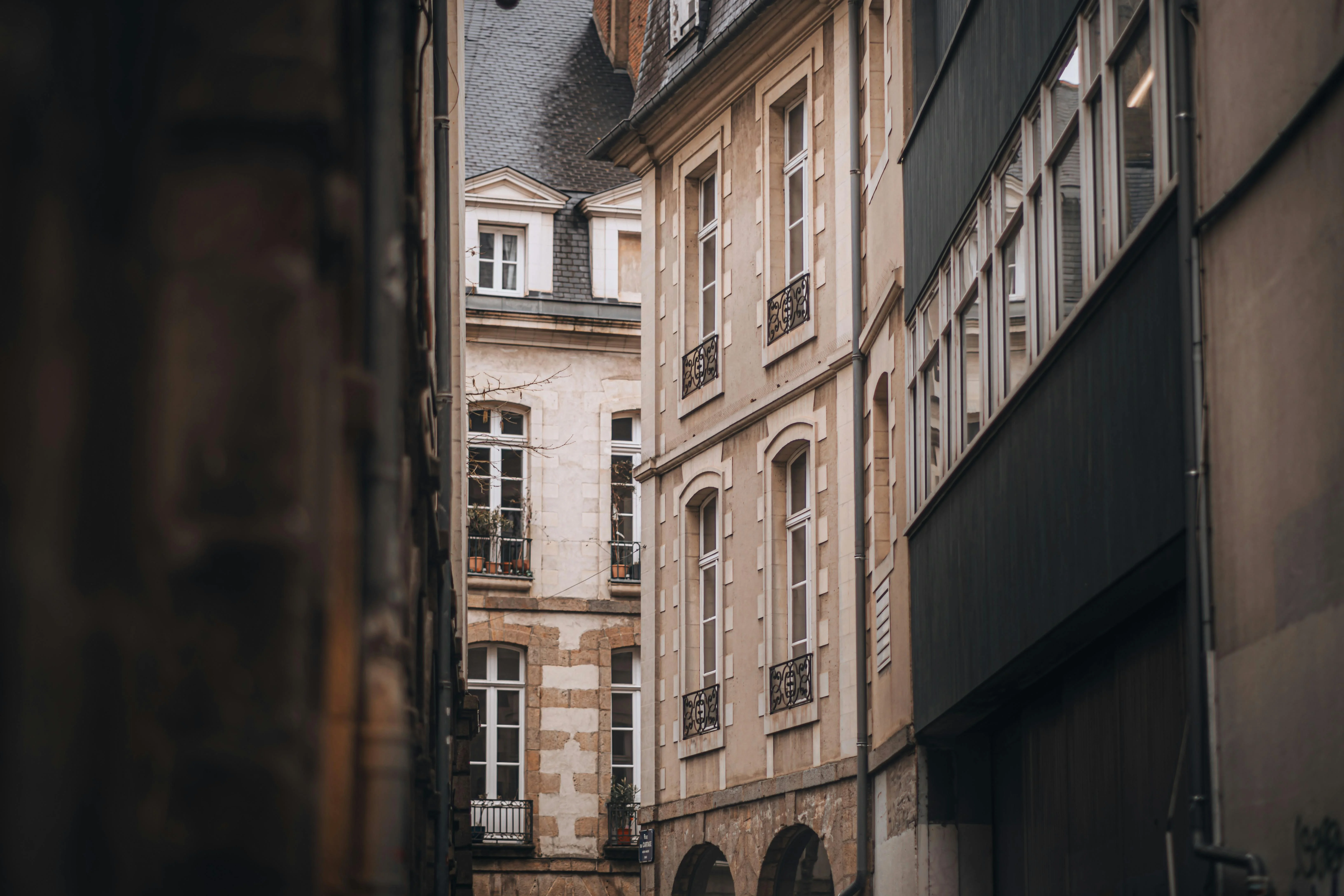 Linux desktop interface in a government office